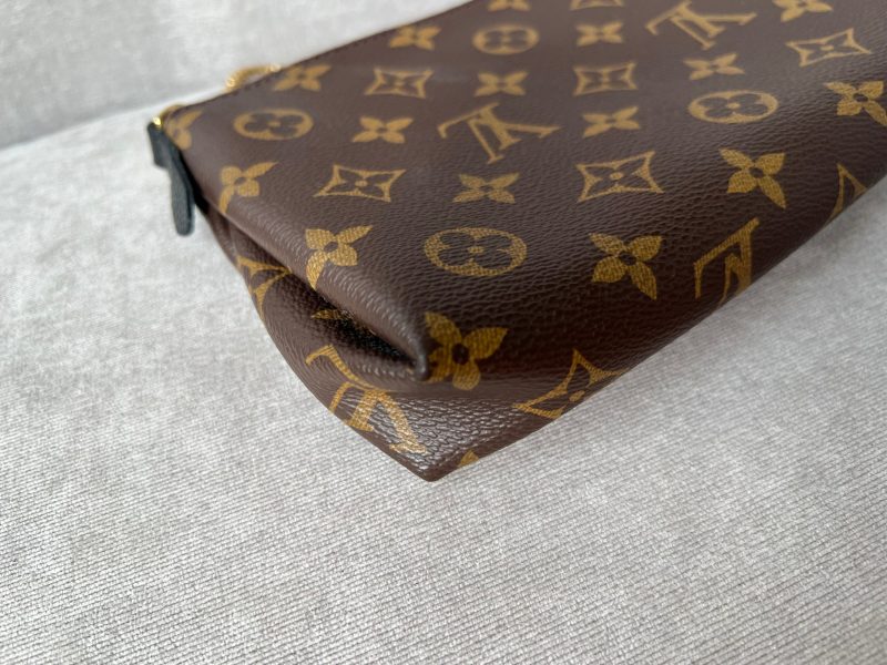 Louis Vuitton Black and Monogram Pallas Pochette - Image 22