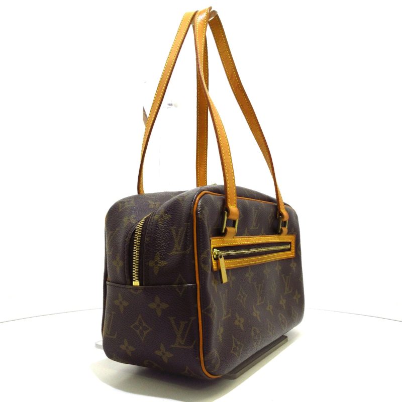 Louis Vuitton CitéCanvas Shoulder Bag () - Image 4