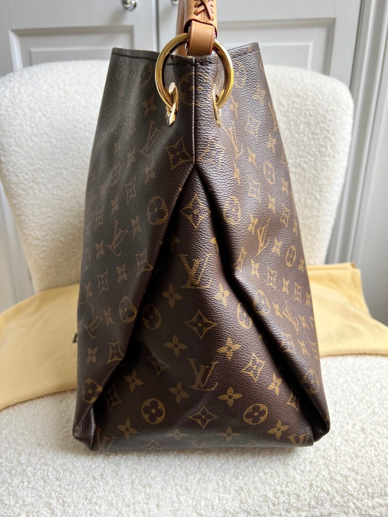 Louis Vuitton Artsy MM Monogram - Image 10