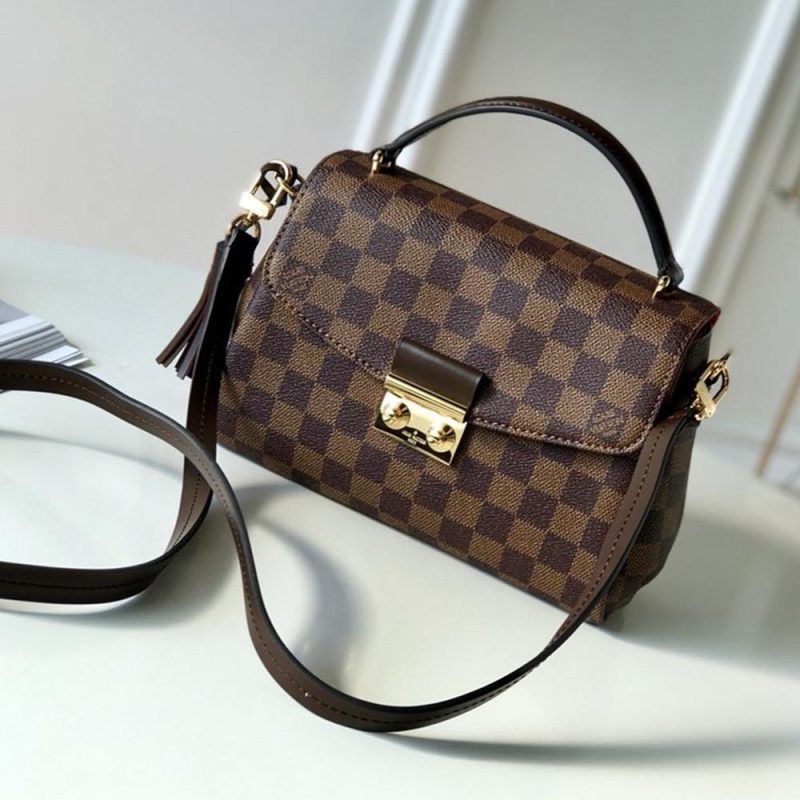 Louis Vuitton CroisetteLeather Shoulder Bag ()