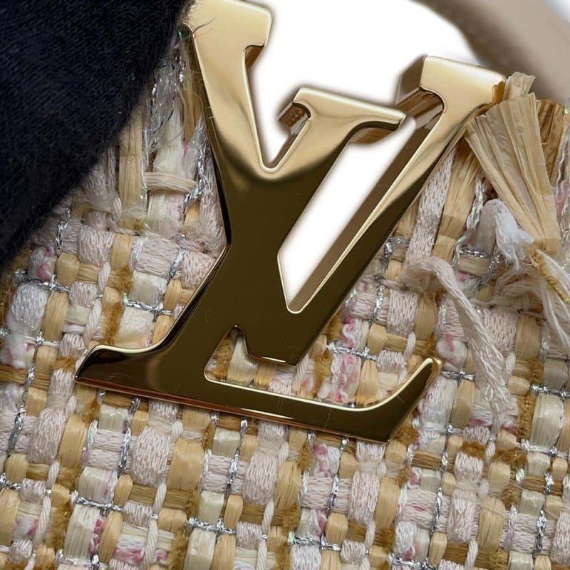 Louis Vuitton Capucines Black Leather Long Wallet - Image 7
