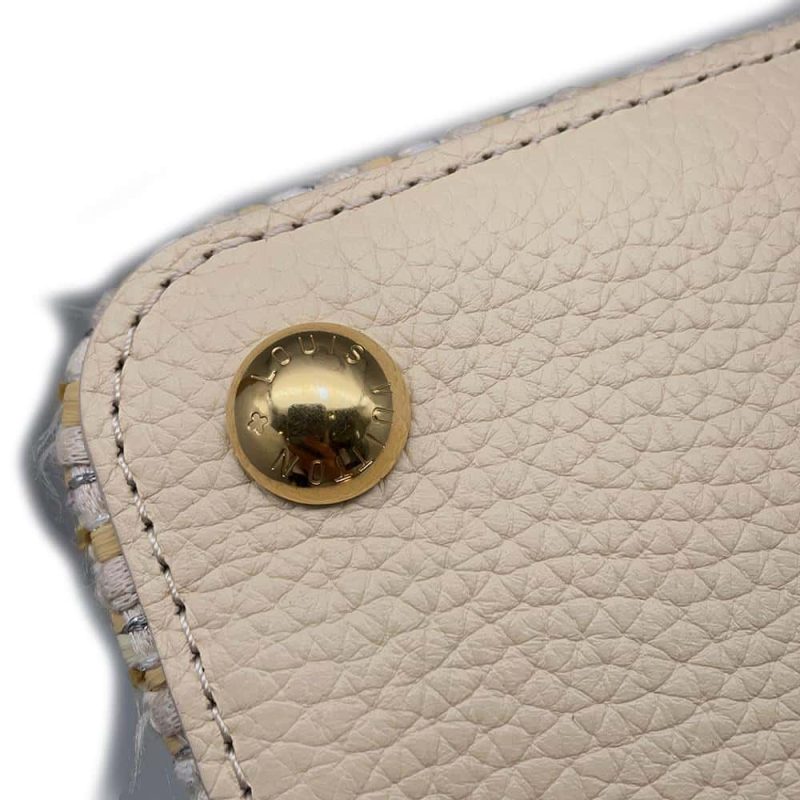 Louis Vuitton Capucines Black Leather Long Wallet - Image 8
