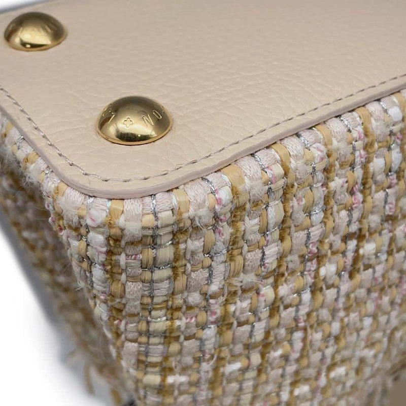 Louis Vuitton Capucines Black Leather Long Wallet - Image 9