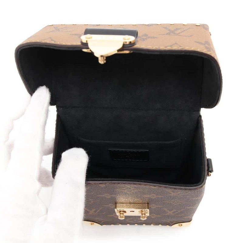 Louis Vuitton Campus Backpack - Image 7