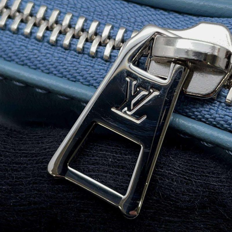 Louis Vuitton Coussin GM Monogram Canvas - Image 8