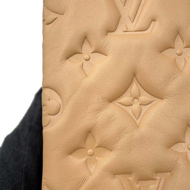 Louis Vuitton Cosmetic Pouch PM Monogram Canvas - Image 9