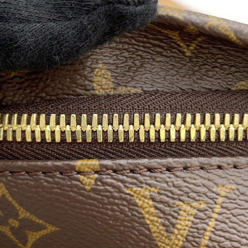 Louis Vuitton Bumbag - Image 7