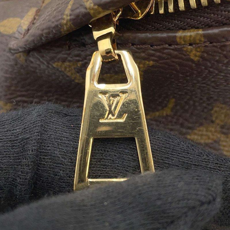 Louis Vuitton Bumbag - Image 12