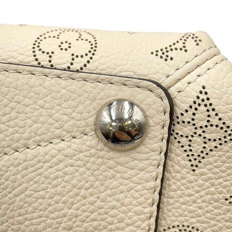 Louis Vuitton Babylone Monogram Canvas - Image 11
