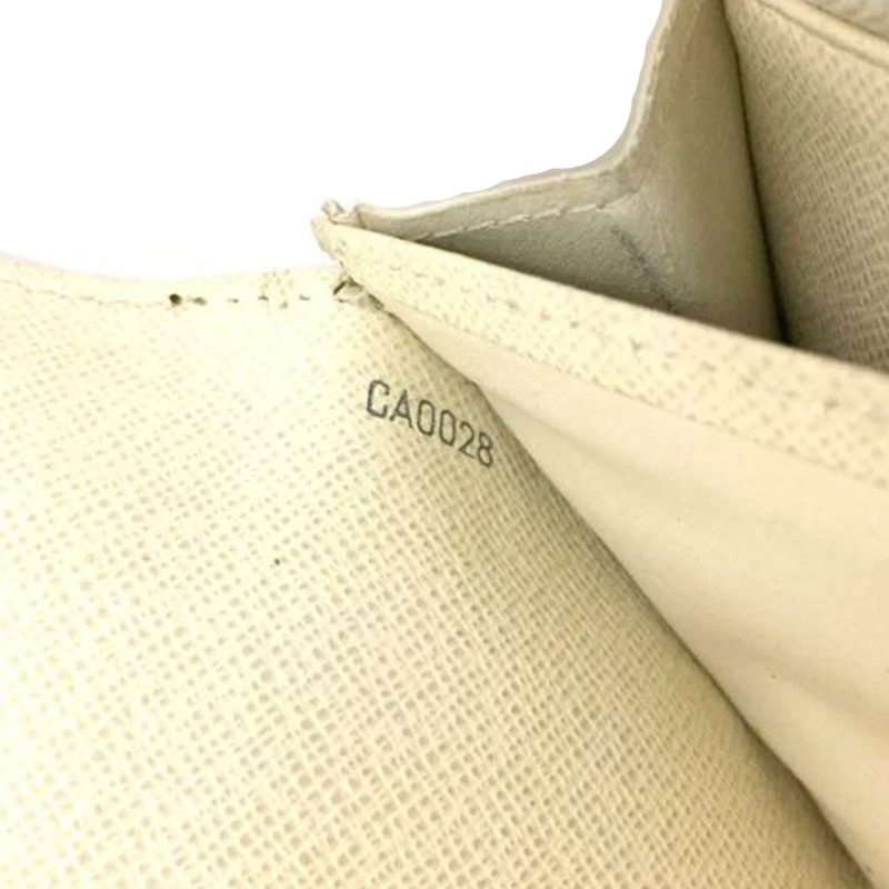 LOUIS VUITTON Azur Cosmetic Pouch - Image 11