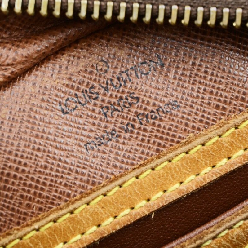 Louis Vuitton BloisCanvas Shoulder Bag () - Image 14