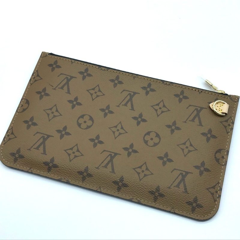 Louis Vuitton Carry it - Image 10