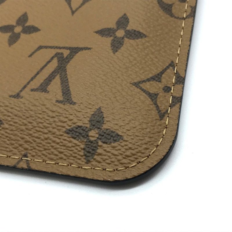 Louis Vuitton Carry it - Image 11