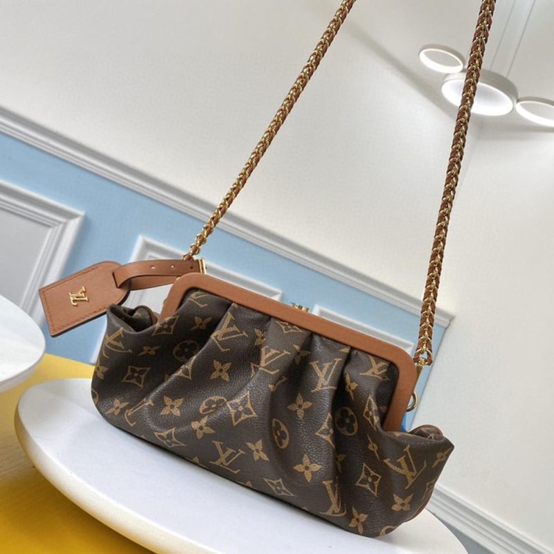 Louis Vuitton BOURSICOT EW - Image 9