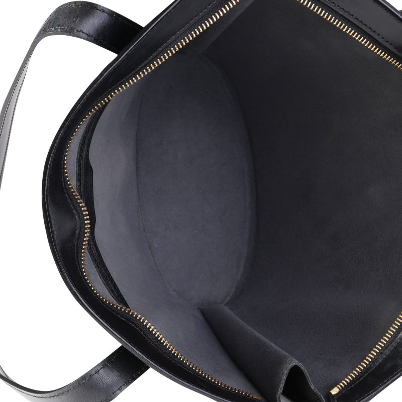 Louis Vuitton Black Epi Leather Twist MM Chain Flap Bag - Image 7