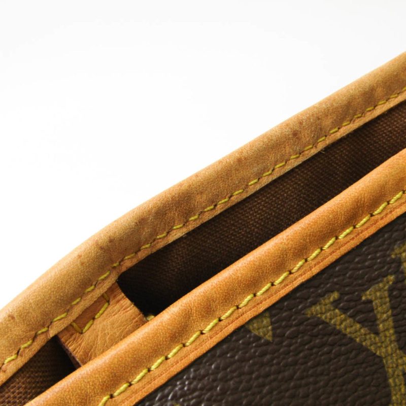 Louis Vuitton Batignolles Vertical - Image 8