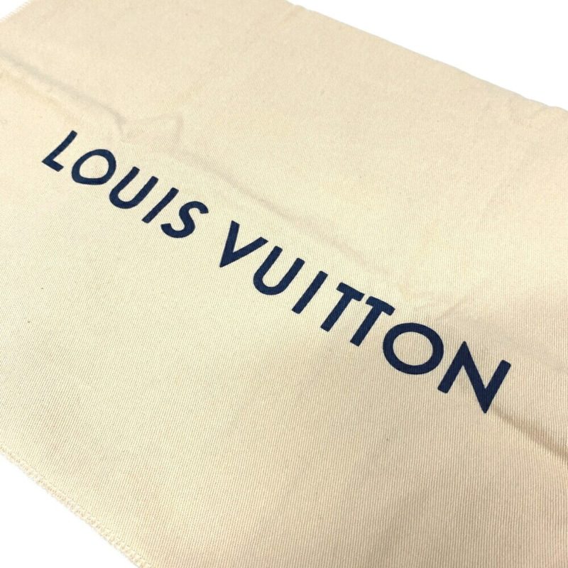 Louis Vuitton - Image 15