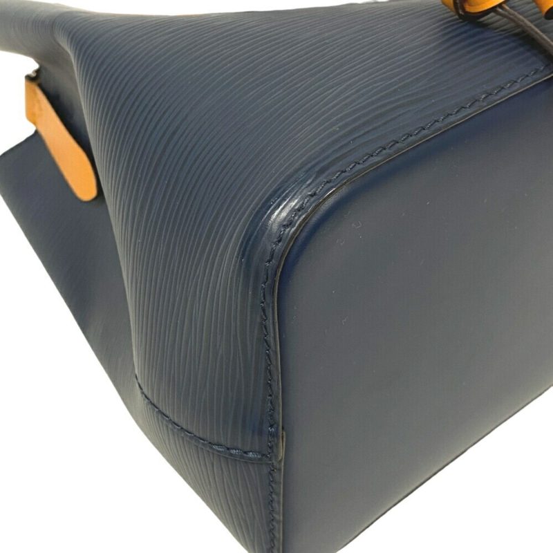 Louis Vuitton - Image 5
