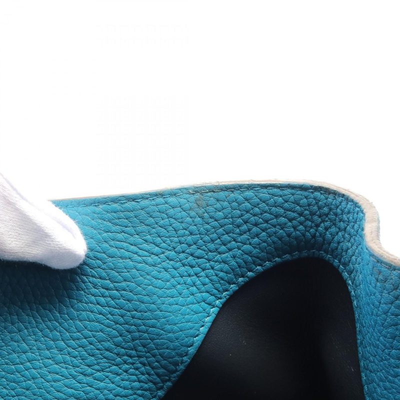 Louis Vuitton Capucines - Image 6