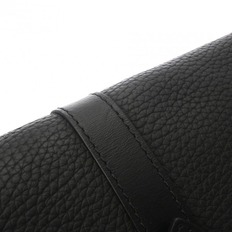 Louis Vuitton ChristopherCanvas Shoulder Bag () - Image 13