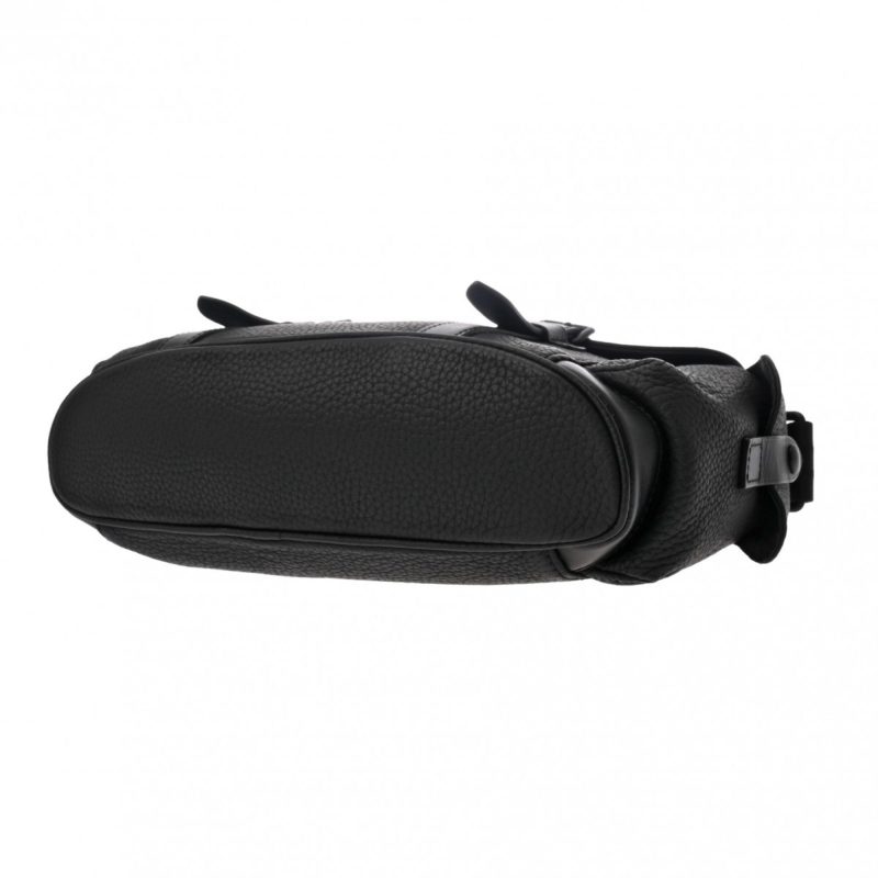Louis Vuitton ChristopherCanvas Shoulder Bag () - Image 10