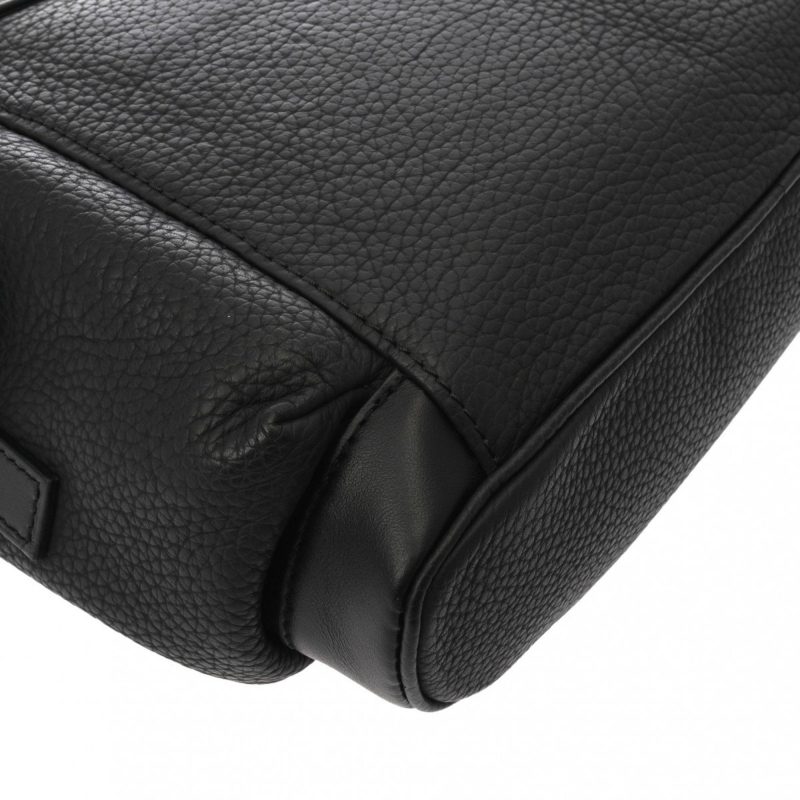 Louis Vuitton ChristopherCanvas Shoulder Bag () - Image 7