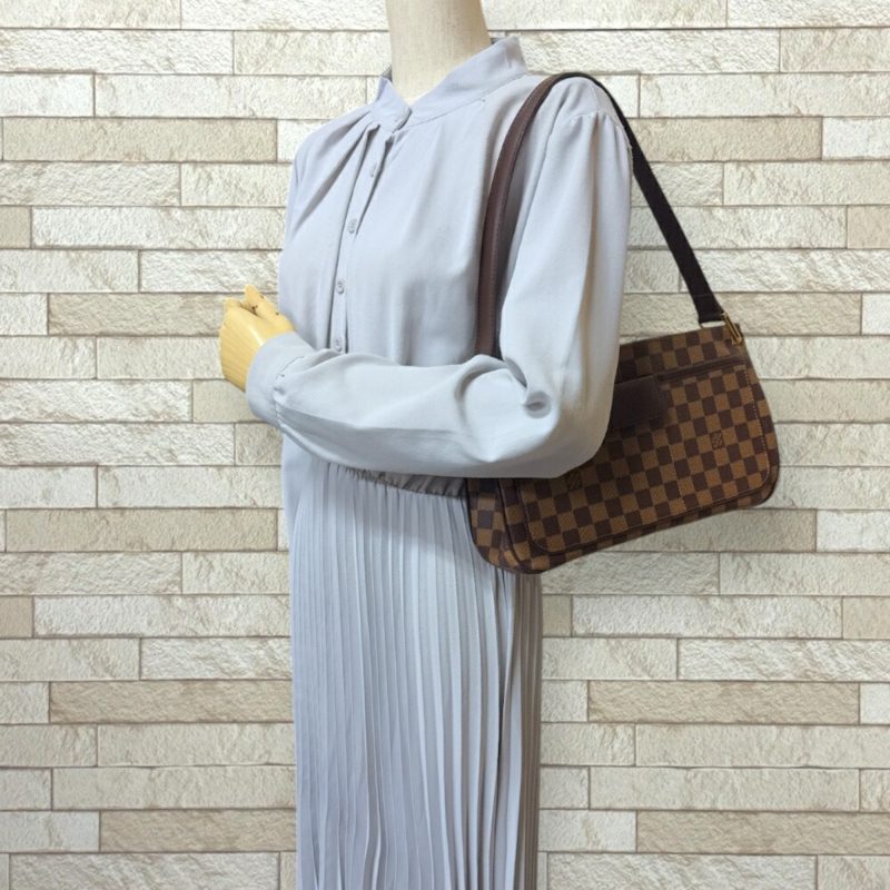 Louis Vuitton Aubergine Mahina Onatah Pochette Bag - Image 11
