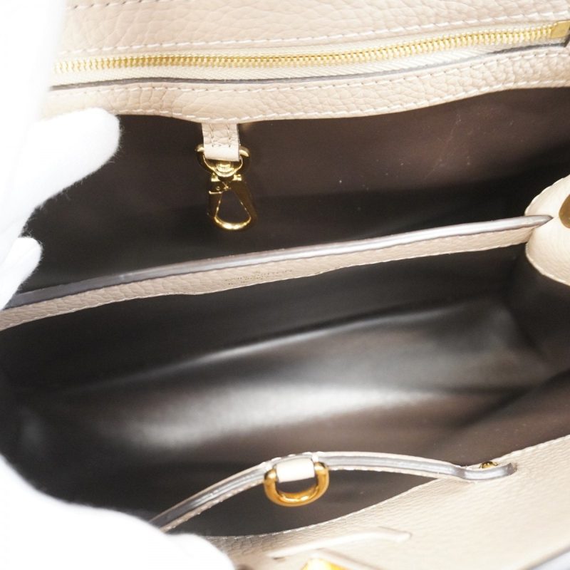Louis Vuitton Capucines - Image 10