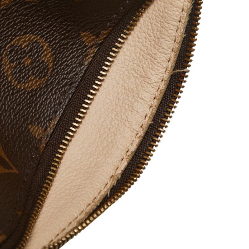 Louis Vuitton Cosmetic Pouch - Image 5