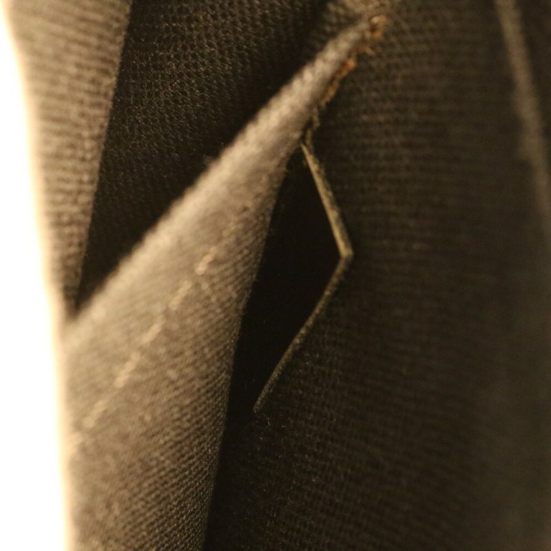 Louis Vuitton Belem MM - Image 15