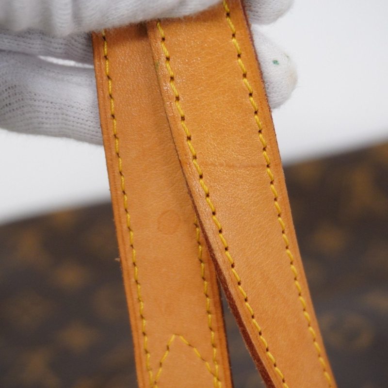 Louis Vuitton Batignolles VerticalCanvas Shoulder Bag () - Image 5
