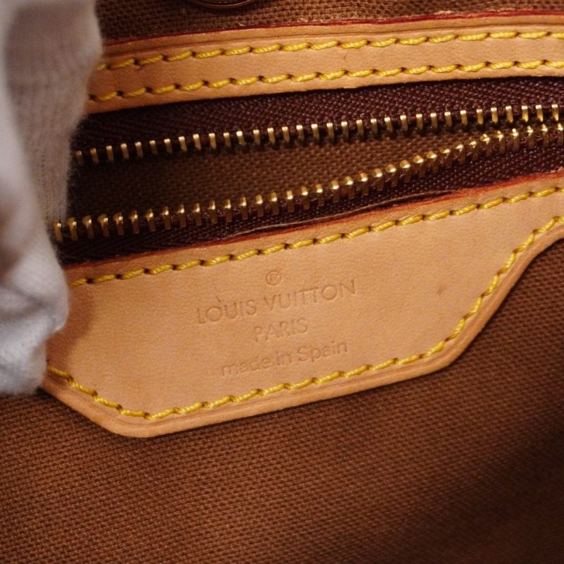 Louis Vuitton Batignolles VerticalCanvas Shoulder Bag () - Image 15