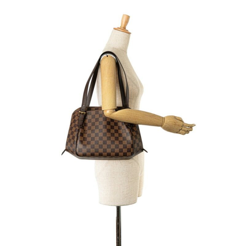 Louis Vuitton Belem MmCanvas Shoulder Bag () - Image 6