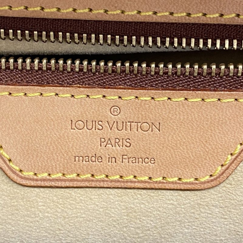 Louis Vuitton CitéCanvas Shoulder Bag () - Image 11