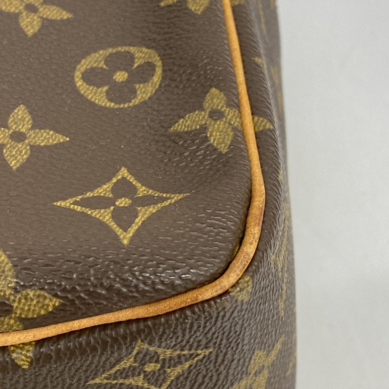 Louis Vuitton CitéCanvas Shoulder Bag () - Image 6