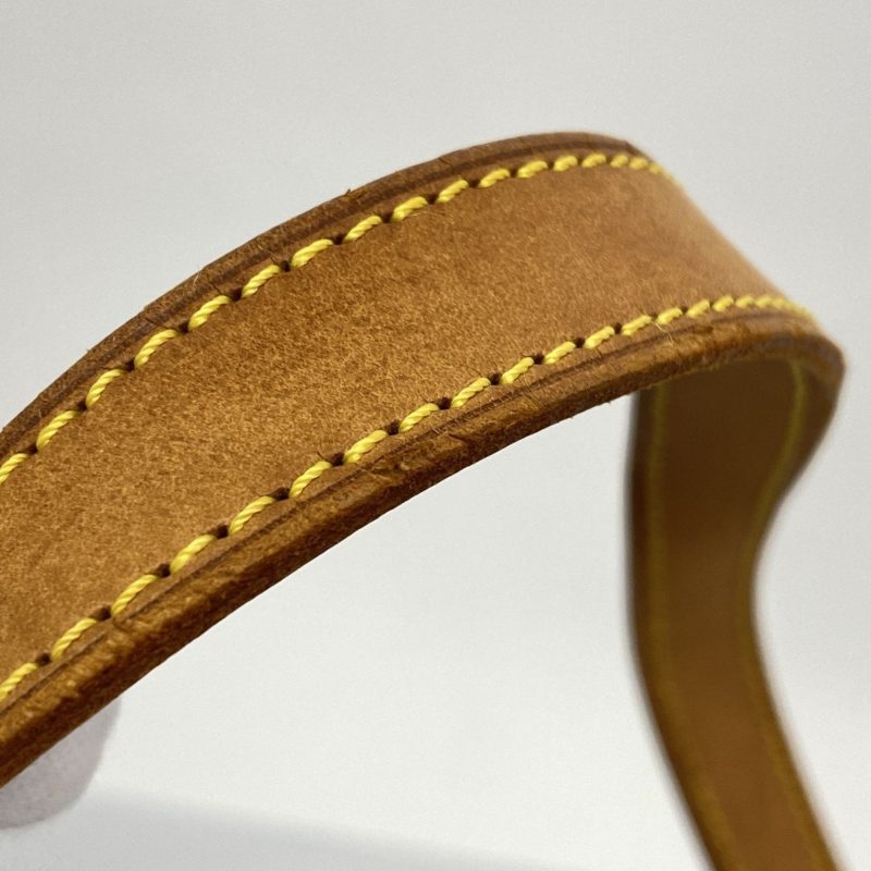 Louis Vuitton CitéCanvas Shoulder Bag () - Image 7