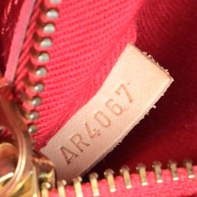 Louis Vuitton BucketCanvas Shoulder Bag () - Image 14
