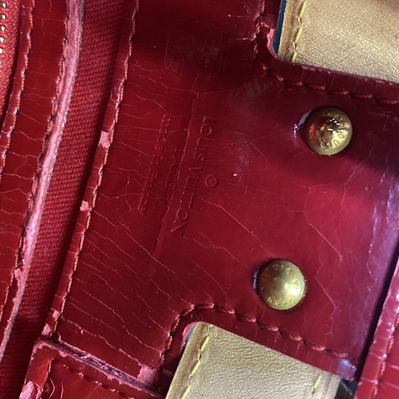 Louis Vuitton BucketCanvas Shoulder Bag () - Image 15