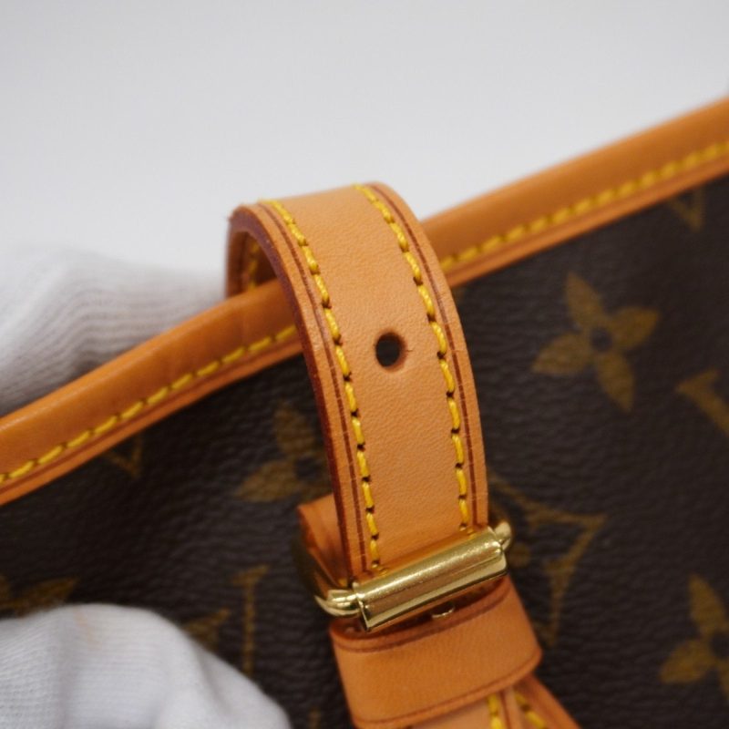 Louis Vuitton Bucket PM - Image 14