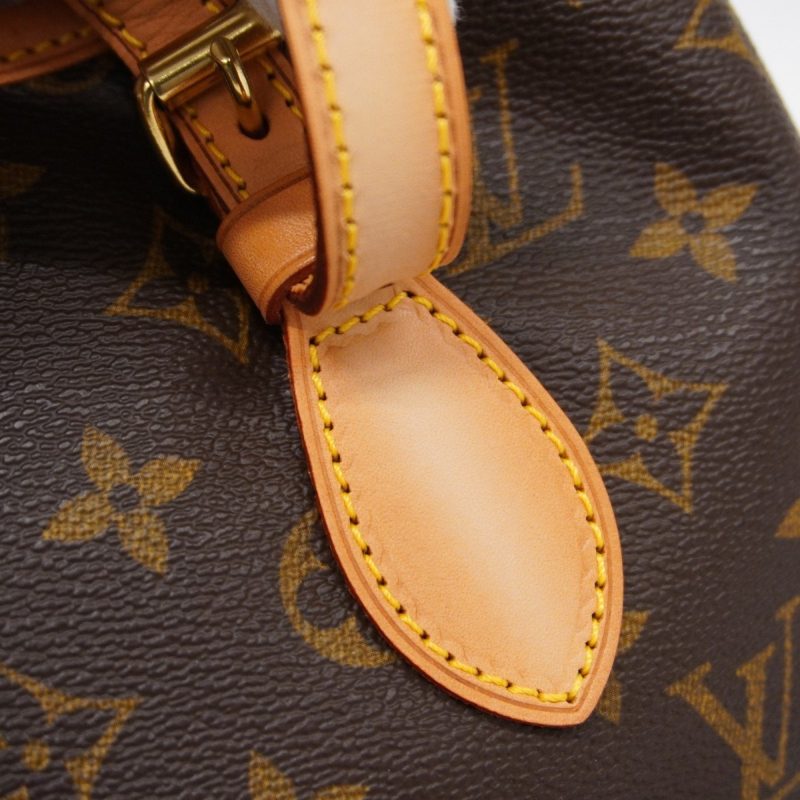 Louis Vuitton Bucket PM - Image 8