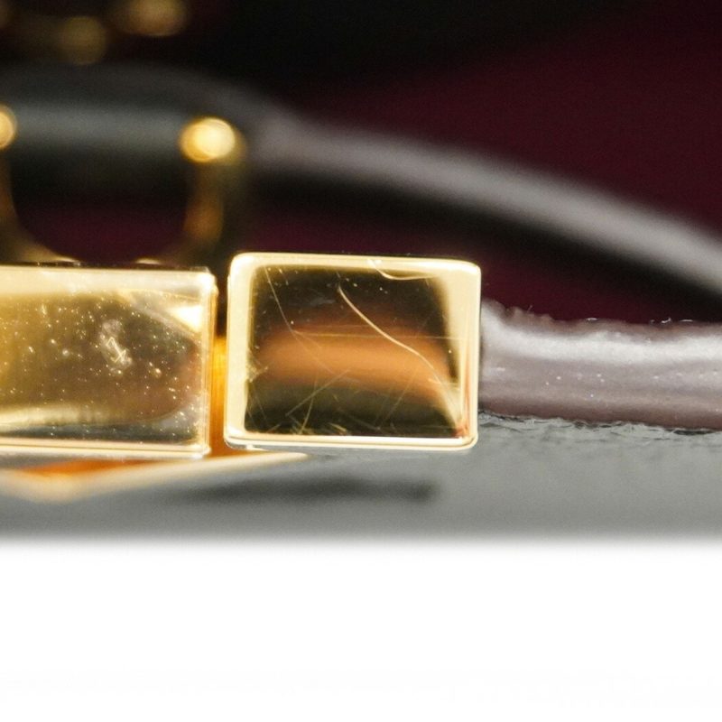 Louis Vuitton Capucines - Image 6