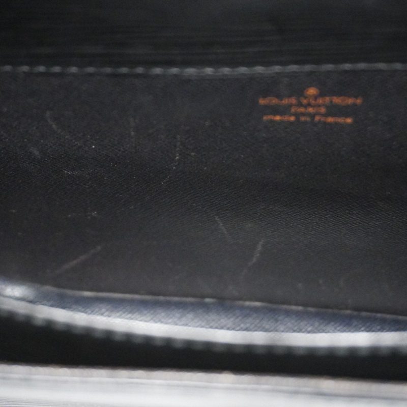 Louis Vuitton Cartouchière - Image 16