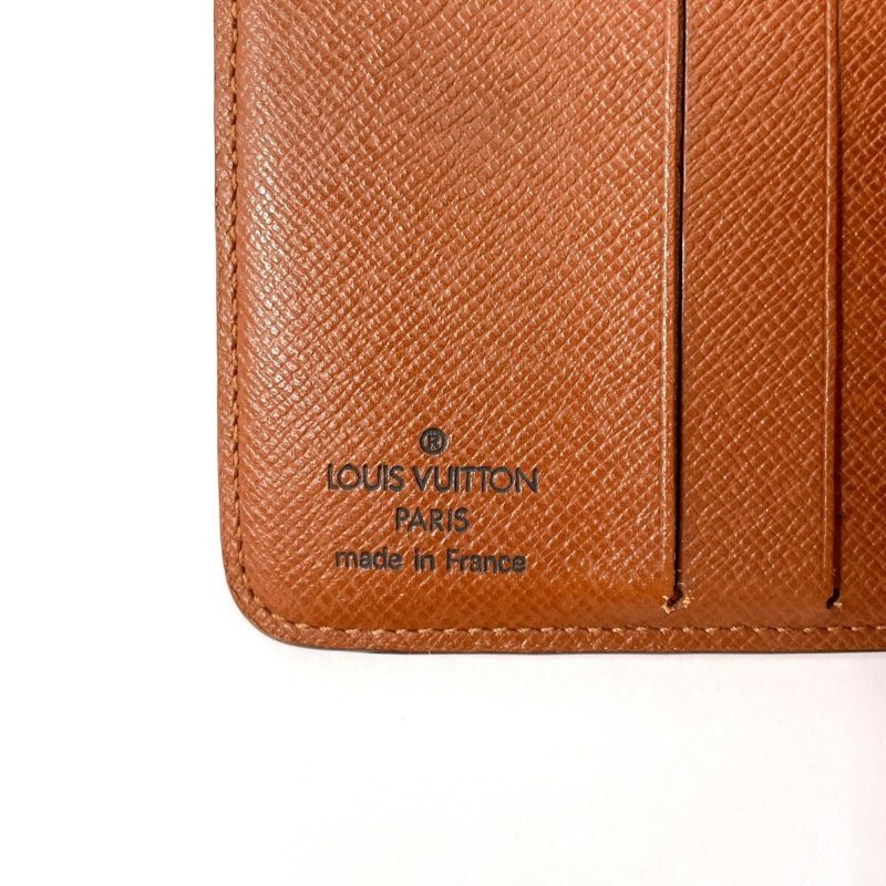 Louis Vuitton Compact zip - Image 9