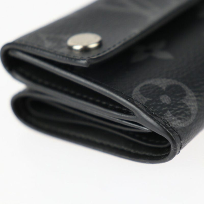 Louis Vuitton Compact Discovery - Image 5
