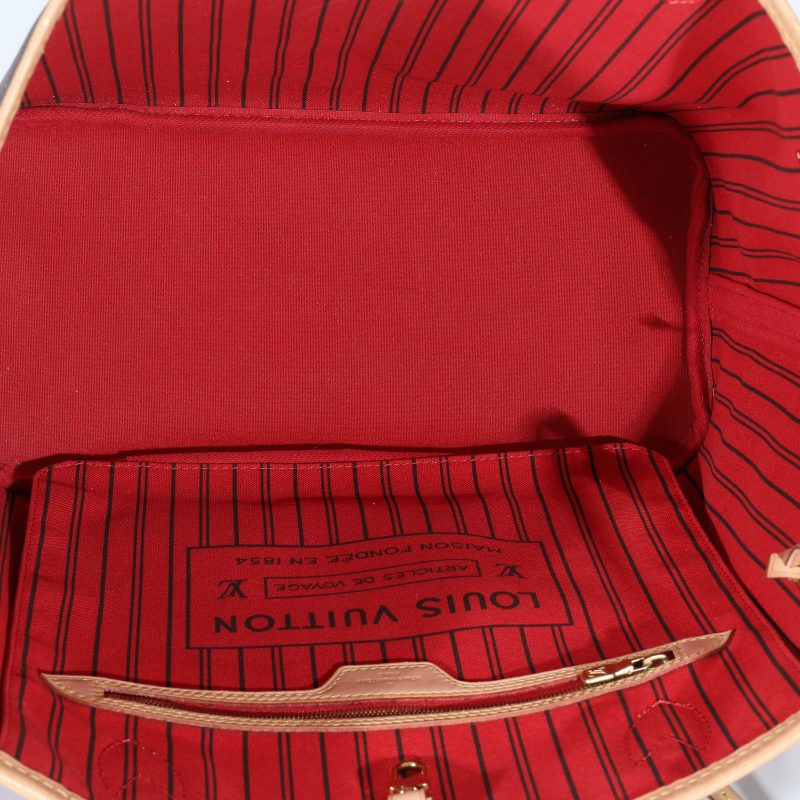 Louis Vuitton Cerise Monogram Empreinte Montaigne MM Bag - Image 6