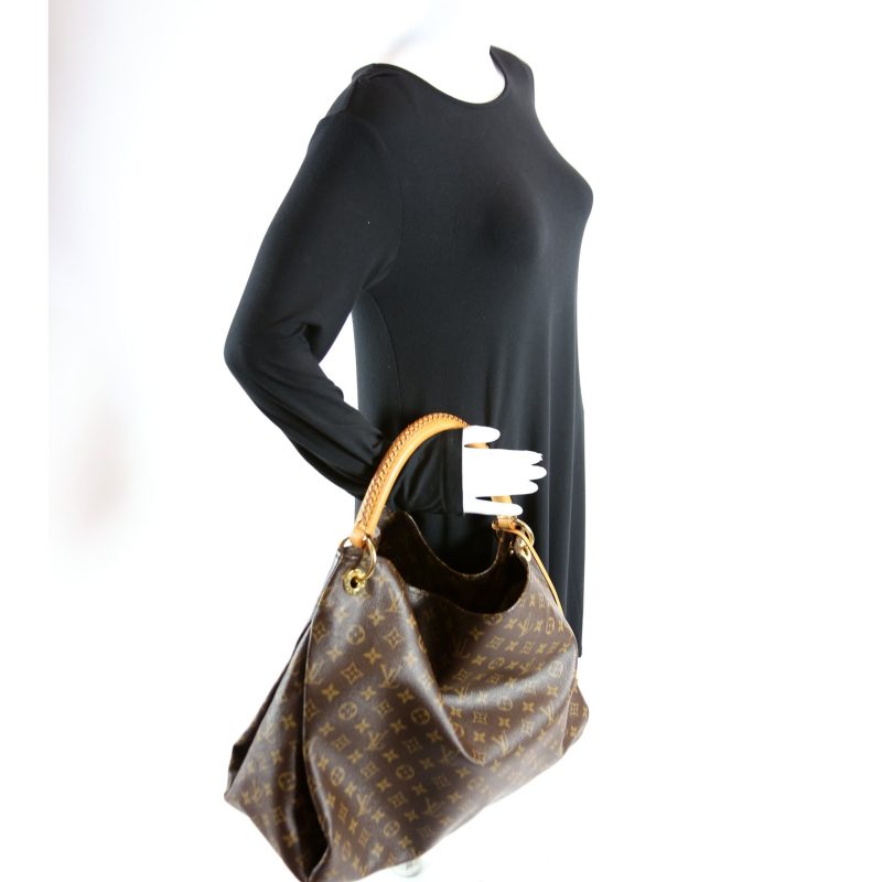 Louis Vuitton Artsy MM - Image 11