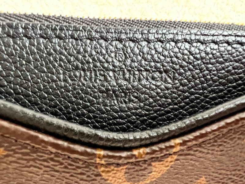 Louis Vuitton Black and White Monogram Canvas Shoulder Bag Medium - Image 6