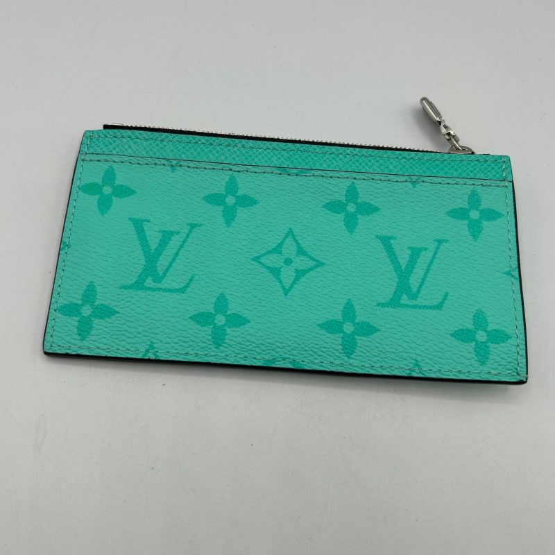 Coin Purse Luxury Designer Louis Vuitton, Size Small - Image 2