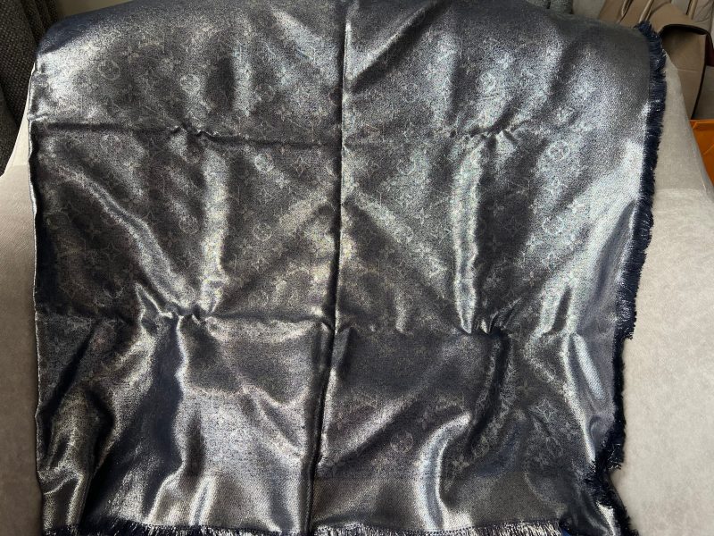 Louis Vuitton Bleu Nuit Melrose Avenue Bag - Image 6