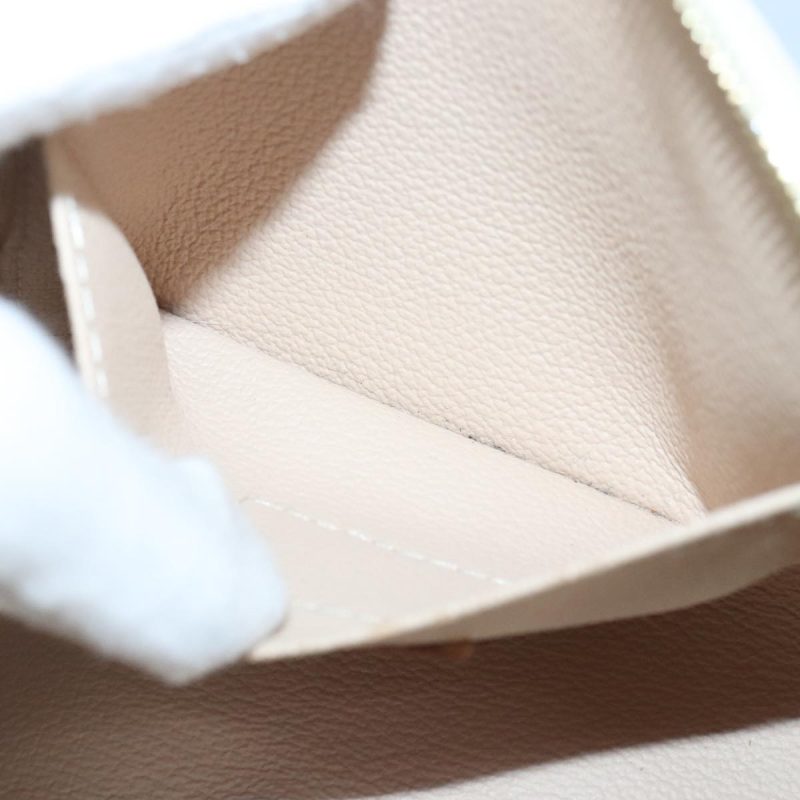 Louis Vuitton Cosmetic Pouch - Image 14